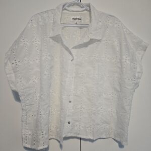 Vigoss White Eyelet Button Blouse